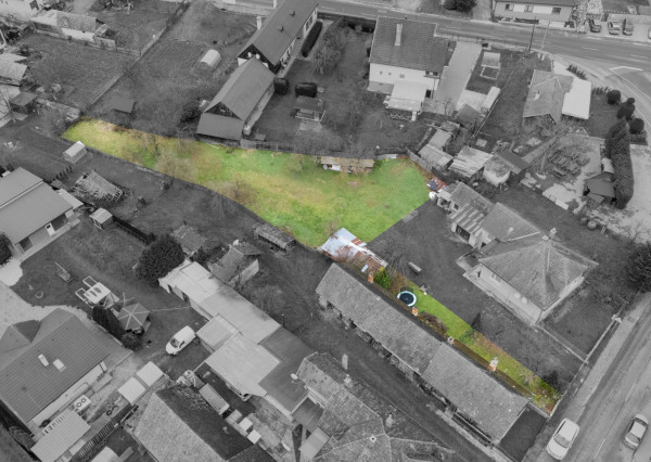 Na predaj pozemok v obci Uhrovec