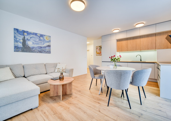 Na prenájom kompletne zaiadený 3-izbový byt v Stupave