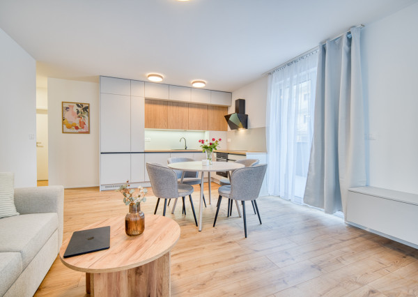 Na prenájom kompletne zaiadený 3-izbový byt v Stupave