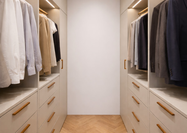 Na predaj 3-izbový byt s potenciálom v širšom centre Martina