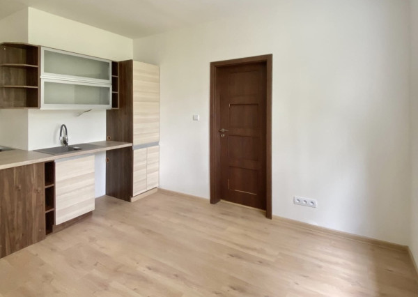 Na predaj zrekonštruovaný 2 izbový byt v Martine na Severe