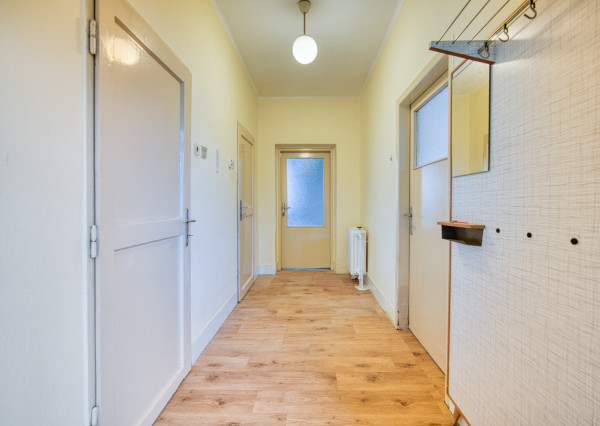 Na predaj rodinný dom vhodný na rekonštrukciu v Uhrovci