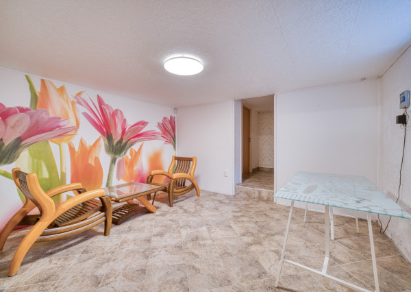 Na predaj dvojpodlažný 4-izbový dom v Malackách