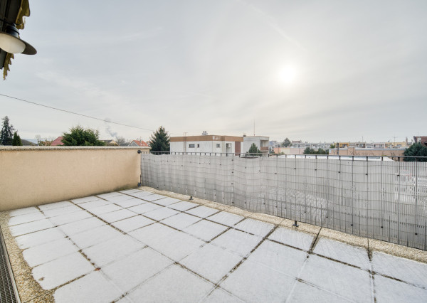 Na predaj dvojpodlažný 4-izbový dom v Malackách