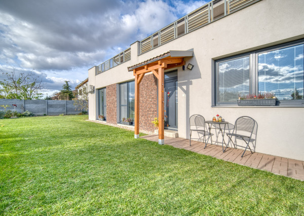 Na predaj príjemný 4-izbový byt v pokojnej časti Tomášova