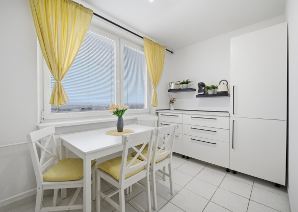 Na predaj 2,5-izbový byt s balkónom v centre mesta Malacky