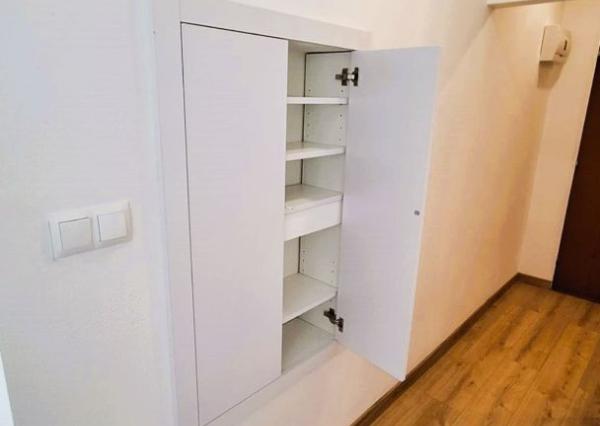 Rezervované...TOP/ Rybany - 2 izbový byt s loggiou a s garážou