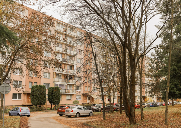 Na predaj príjemný 3-izbový byt v Bánovciach nad Bebravou