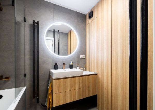 Na predaj luxusne zrekonštruovaný 3-izbový byt ulica Tyršová Humenné