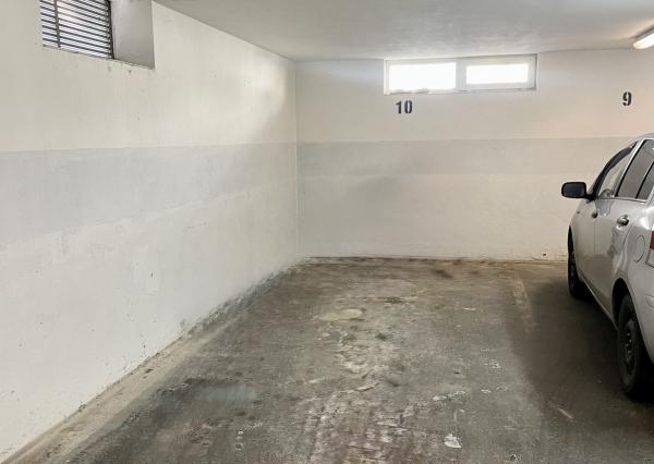 Kompletne zariadený 3-izbový byt s loggiou a garážovým státím v cene