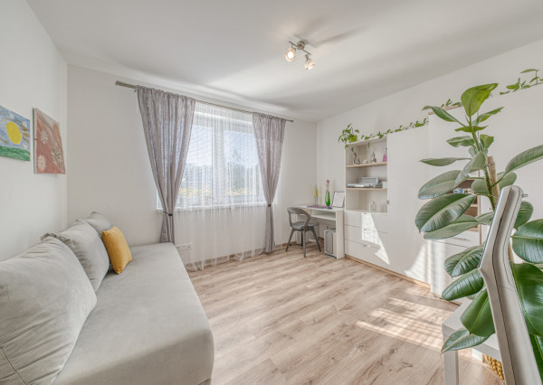 Na predaj kompletne zariadený rodinný dom vo Voderadoch