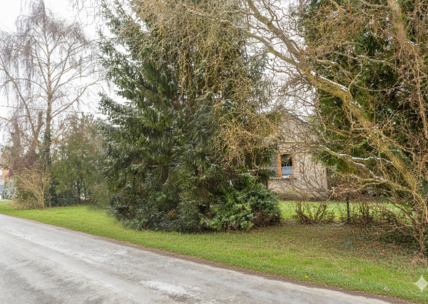 Na predaj rodinný dom s rozľahlým pozemkom v obci Blahová