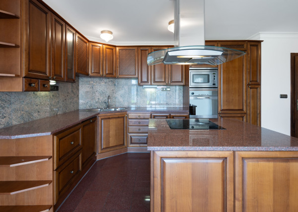 Na predaj 6-izbové rodinné sídlo v Šamoríne