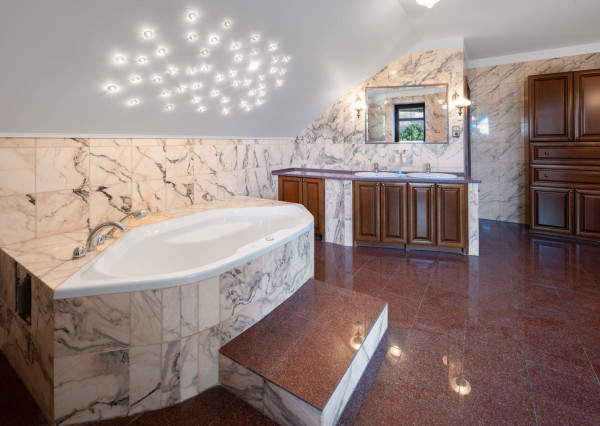 Na predaj 6-izbové rodinné sídlo v Šamoríne