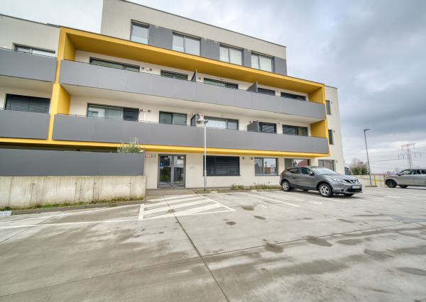 Na predaj zariadený 2-izbový byt s balkónom v Rovinke