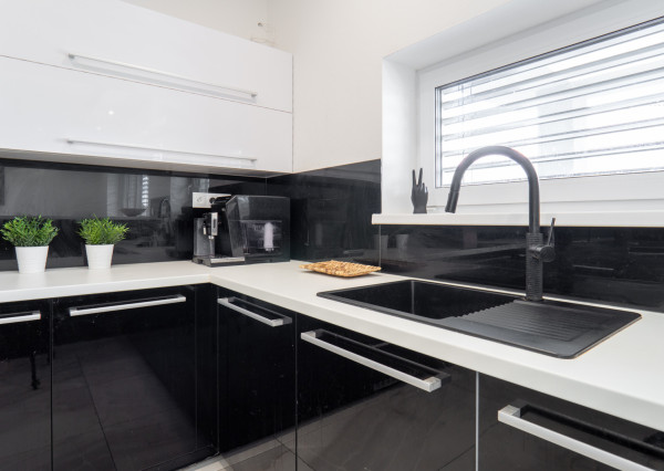 Na predaj novostavba s garážou a dvoma kúpeľňami v Senci