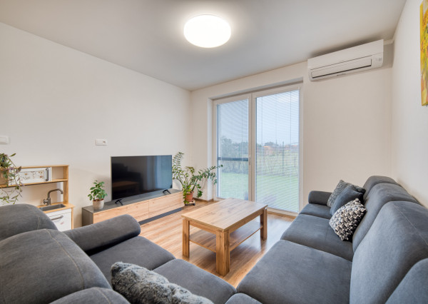 Na predaj príjemný 4-izbový byt so záhradou v Tomášove