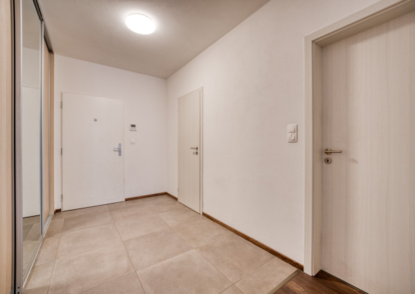 Na predaj 2-izbový byt v Bratislave - Dúbravka