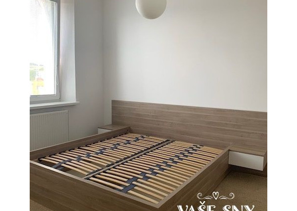 Na prenájom  veľký, zariadený 2 izb byt mestská časť SIHOŤ 1  v Trenčíne .