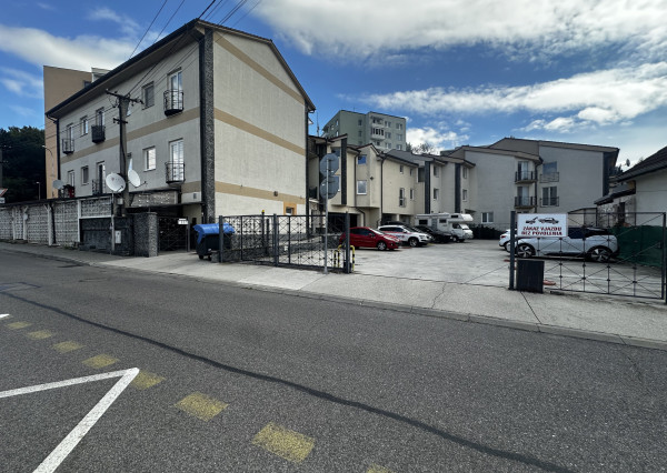 Moderný 3 izbový byt s terasou v úplnom centre mesta