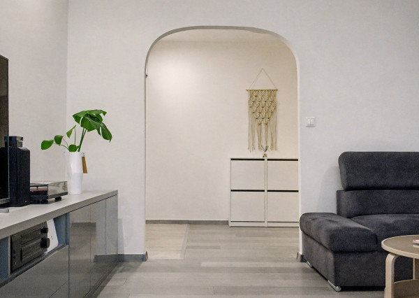 Na predaj  3-izbový byt s dvoma loggiami v Petržalke BA.