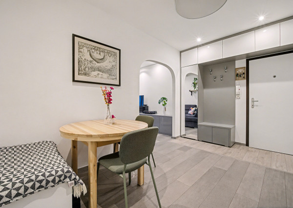 Na predaj  3-izbový byt s dvoma loggiami v Petržalke BA.