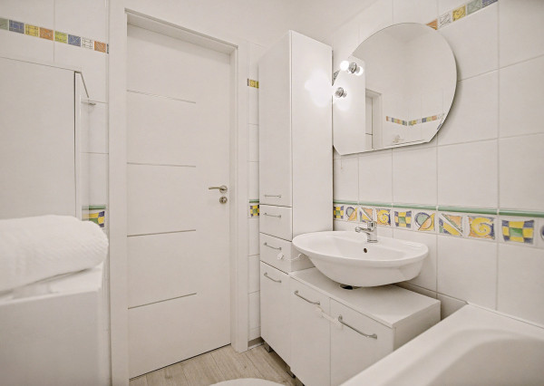 Na predaj  3-izbový byt s dvoma loggiami v Petržalke BA.