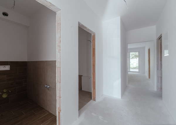 Na predaj skolaudovaný 3-izbový byt s vlastnou záhradou