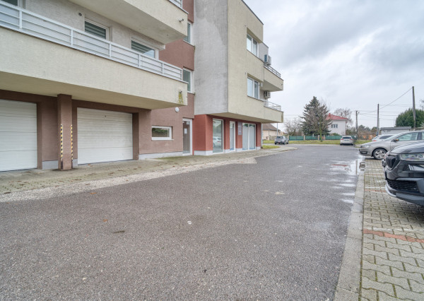 Na predaj veľkorysý 3-izbový byt s parkovacím státím v Rovinke