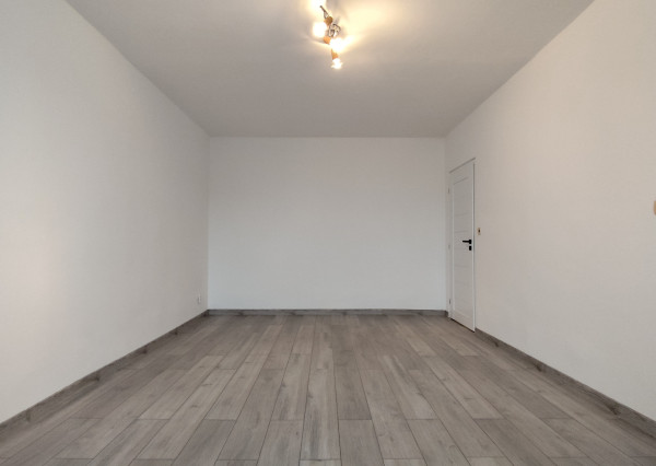 Na prenájom zrekonštruovaný 2-izbový byt v Bánovciach nad Bebravou