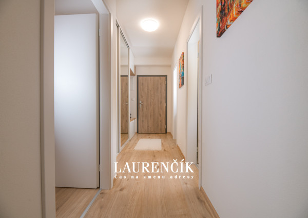 NA PREDAJ | Moderný 3-izbový byt v novostavbe s vlastným parkovaním