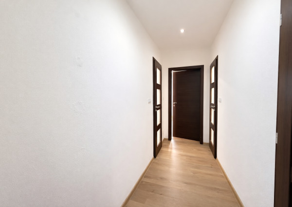 Na predaj zrekonštruovaný 2,5 izbový byt v Martine na Severe