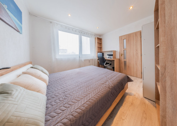 Na predaj 3-izbový zrekonštruovaný byt v Poprade