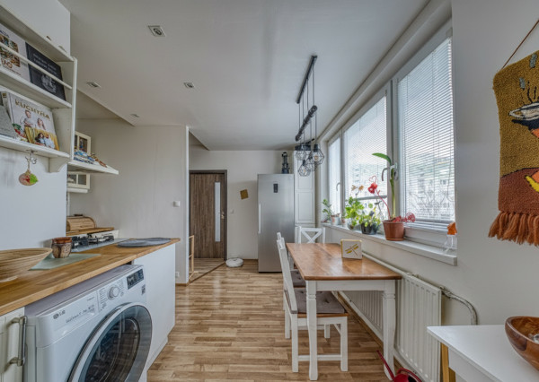 Na predaj 3-izbový byt v Bratislave na ulici Štefana Králika