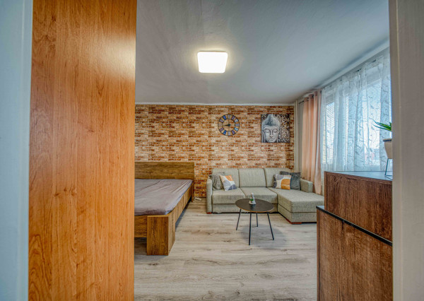 Na predaj 1-izbový byt v Senci