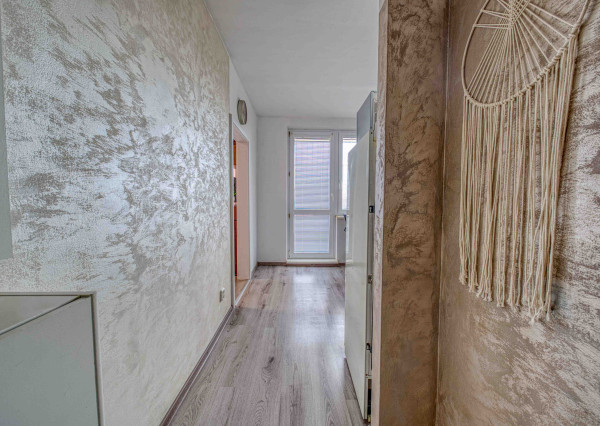 Na predaj 1-izbový byt v Senci