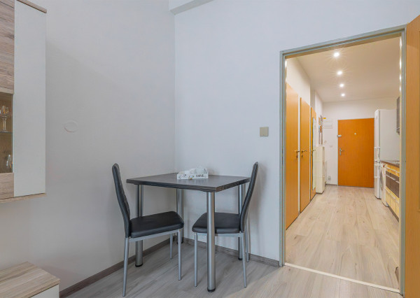 Na predaj zariadený 1-izbový byt na Buzuluckej, Košice