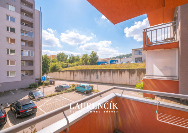 Na prenájom slnečný 2-izbový byt na ulici Liptovská v Trenčíne