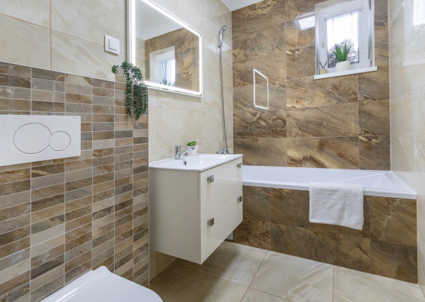 Na predaj štýlový 4-izbový rodinný dom v Hurbanovej Vsi