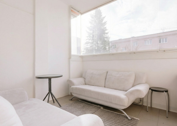 Na prenájom kompletne zariadený 2-izbový byt v centre Martina