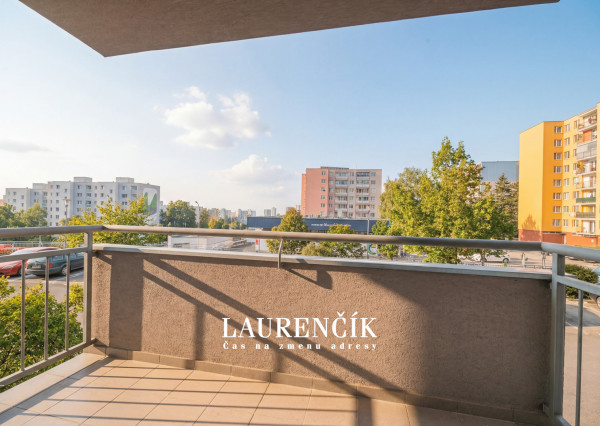 NA PREDAJ | 3-izbový byt s nadštandardnou výmerou v Trenčíne na ul. Liptovská