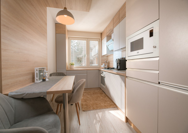 Na predaj krásne zrekonštruovaný 4-izbový byt v Trenčíne