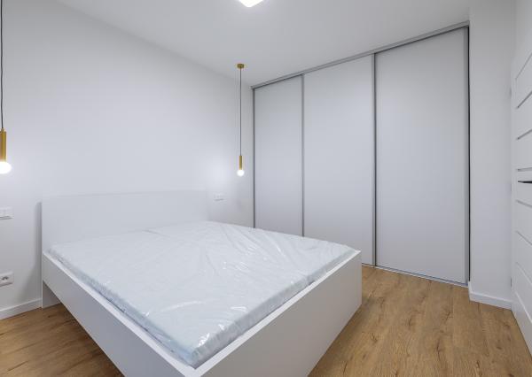 Na predaj zrekonštruovaný 3-izbový byt v obci Malcov