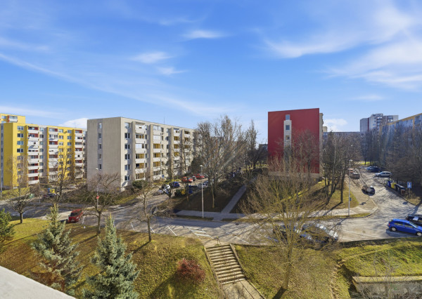 Na predaj slnečný 3,5-izbový byt v Nitre na sídlisku Klokočina