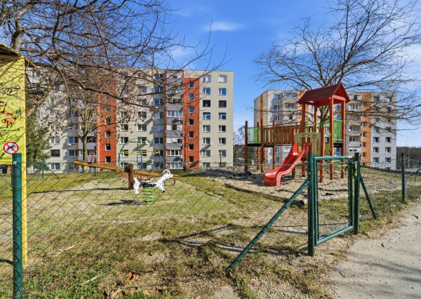 Na predaj slnečný 3,5-izbový byt v Nitre na sídlisku Klokočina