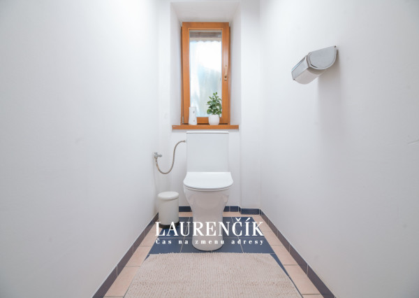 NA PREDAJ | INVESTIČNÝ OBJEKT S PODNIKATEĽSKÝM POTENCIÁLOM V CENTRE TRENČÍNA