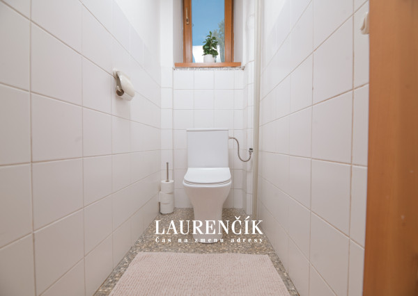 NA PREDAJ | INVESTIČNÝ OBJEKT S PODNIKATEĽSKÝM POTENCIÁLOM V CENTRE TRENČÍNA