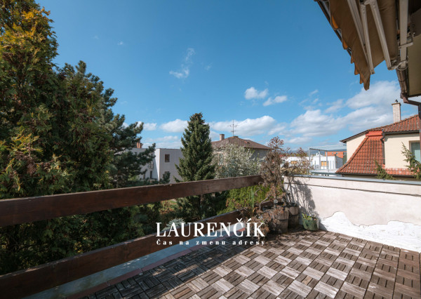 NA PREDAJ | INVESTIČNÝ OBJEKT S PODNIKATEĽSKÝM POTENCIÁLOM V CENTRE TRENČÍNA