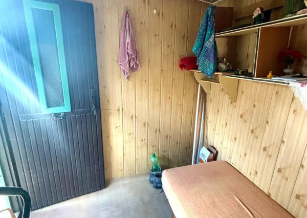 Exkluzívne na predaj  záhrada s chatkou v Bánovciach n/B