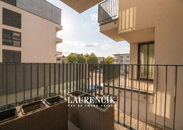 NA PREDAJ | 1-izbový byt v Trenčíne GreenBay Residence